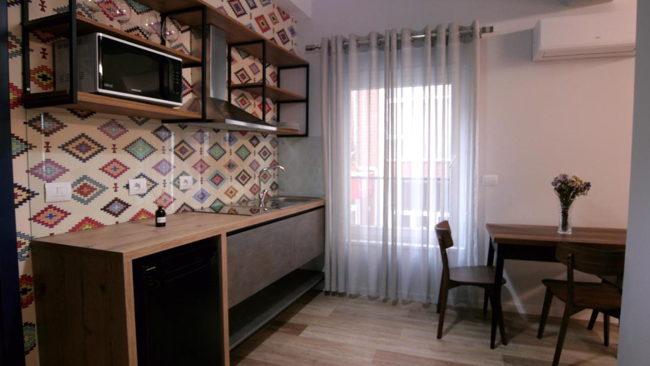 Koni'S Studio Apartments تيرانا المظهر الخارجي الصورة